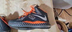 Nike LEBRON X (10) GS 6Y Dark & Light Sport Gray w orange BHM accents