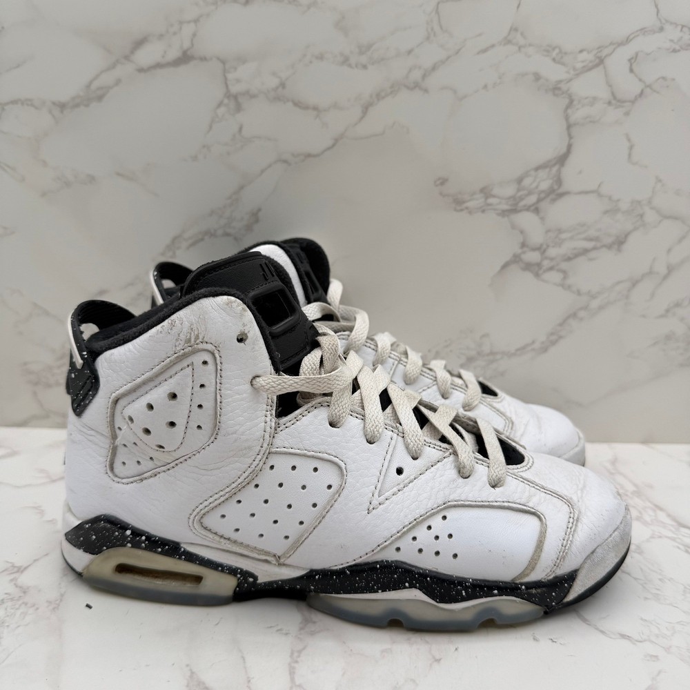 Jordan 6 Retro GS White Black Oreo Speckled Kids Sneakers Size 5Y 384665-112