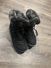 Columbia Black Quilted Faux Fur Bootie Kids Winter Insulated Lace Up Flat Heel