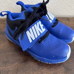 Nike Team Hustle D8 Unisex Kids Basketball Sneakers Blue Black 12C