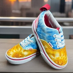 VANS Kids Tie Dye Canvas Lace-Up Low Top Sneakers Blue Yellow Red Unisex T-6