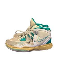 Nike Kyrie and Sue Bird  Infinity Golden Tribute sneakers youth size 4