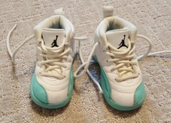 Kid’s Nike Air Jordan 12 Size 6 C Teal & White EXCELLENT CONDITION Boy Girl