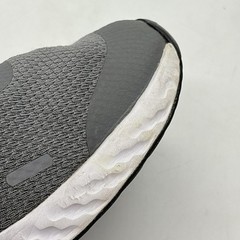 Nike Revolution 5 Cool Grey Lightweight Running Shoes BQ5671-004 Youth Size 7Y