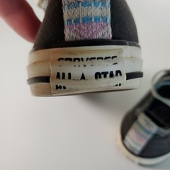 Converse Chuck Taylor All Star Youth Size 4 Low Top Kids Double tongue