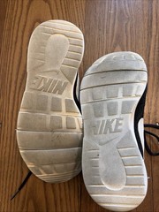 Nike Unisex Tanjun 818381-011 Black Running Shoes Sneakers Size 7 Y