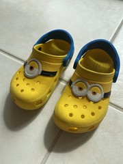 Crocs Classic Clog Despicable Me Minions Fun Lab AM Minions Kid’s size C10