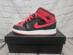 Jordan 1 Mid Alternate Bred Size 7Y Extremely Good Condition! Near Mint!