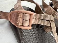 Chacos Cloud ZX/2 Rose Gold Strappy Sandals Youth Size 6 or W 8 _ EUC