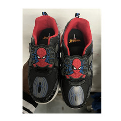 Marvel Spider-Man Unisex Kids Size 1 Black/Red Athletic Sneakers Low Top