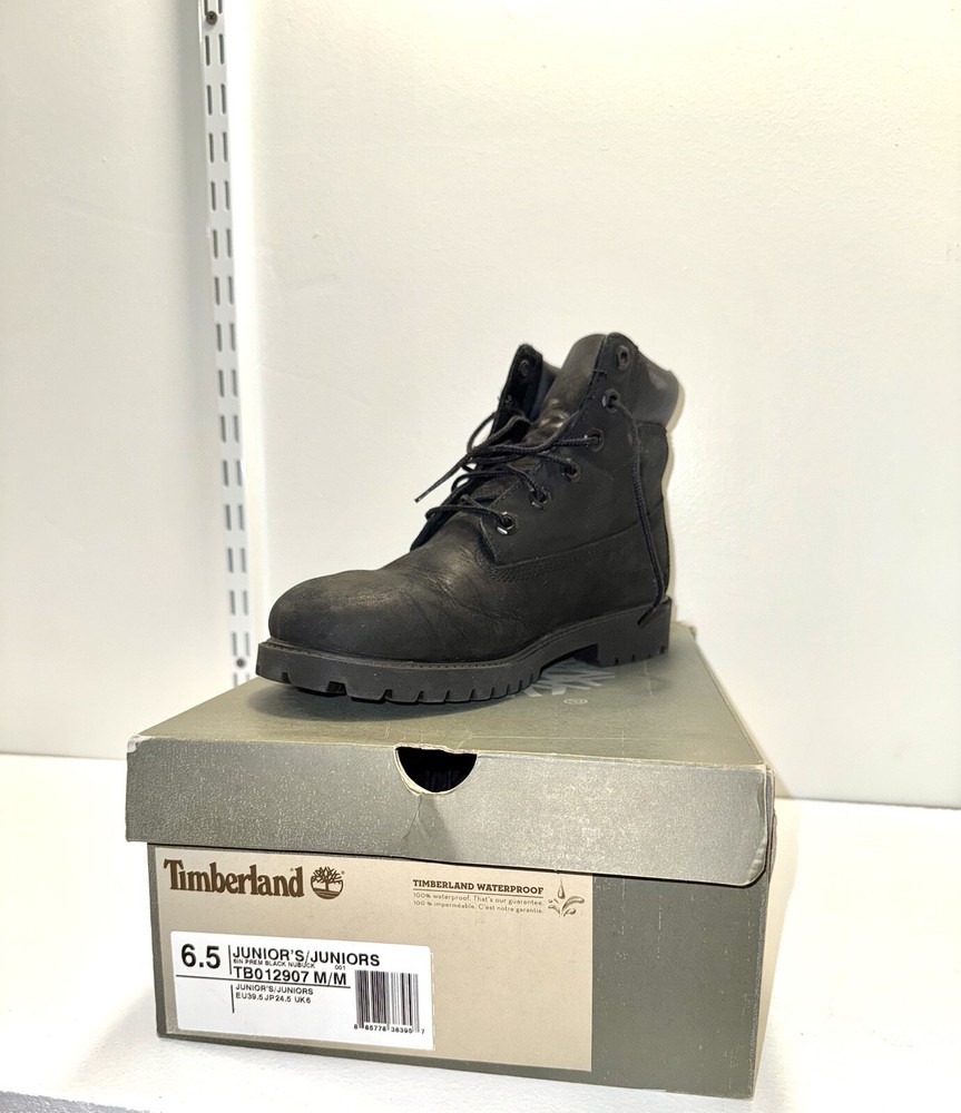 Used Water Proof Black Timberlands Junior’s Size 6.5
