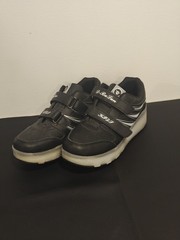 Heely Sneakers With Wheels D-BuLun Roller Skate Shoes Black US Size 7 Euro 40
