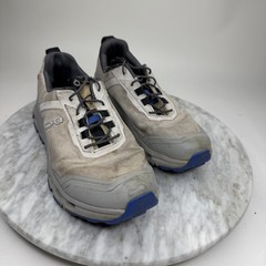 On Cloud Cloudhero Silver Fog Running Comfort Shoes Youth Size 4.5 3YE10032064