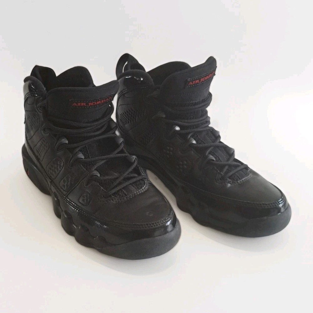 2017 Nike Air Jordan Retro 9 „Bred“ Black/University Red, Youth Size 4.5Y