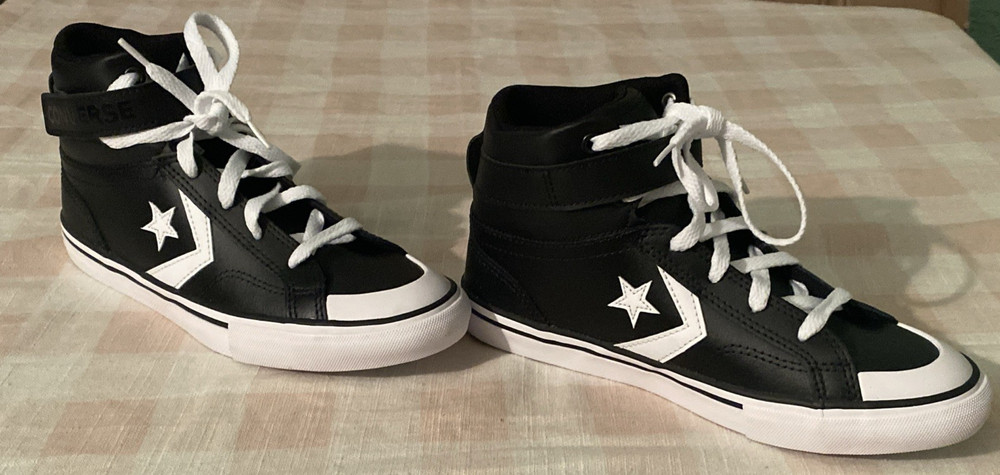 Converse Kids Pro Blaze Strap High Top Shoes Black/White Sz 3.5 NEW A01072C