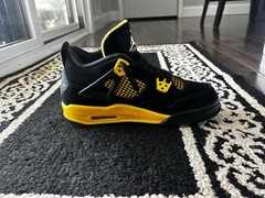 Jordan Air Jordan 4 Retro Thunder Black Yellow Sneaker US 7Y UK 6 EU 40