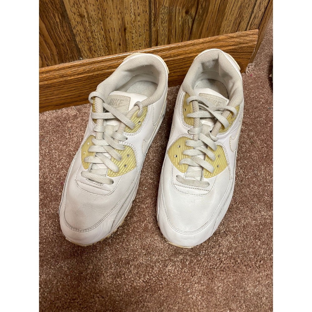 NIKE Air Max youth sneakers 2007 size 6 Y throwback