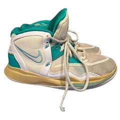 Nike Kyrie and Sue Bird  Infinity Golden Tribute sneakers youth size 4
