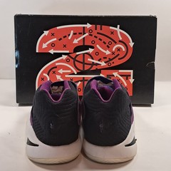 Nike Kyrie 2 Kyrache Kids SZ 5