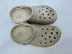 Crocs Classic Glitter Lined Slip-On Rubber Clog Kids Beige Slingback – C13