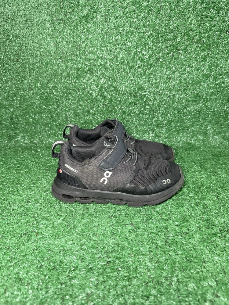 On Cloud Toddler Kids Size 12 Cloud Play Comfort Walking Shoes Running Sneakers