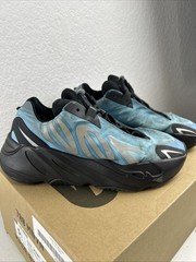 Size 5.5 – Adidas Yeezy Boost 700 MNVN Blue Tint W/Box