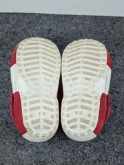 Crocs Peppermint Swirl Clogs Kids Size C9 Red White Fur Lined Candy Cane Shoes
