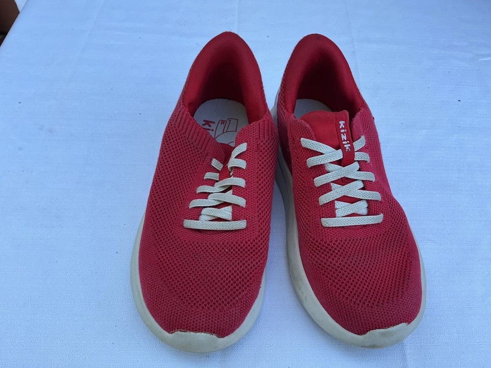 Kizik Boys Sneakers Kids 13C Red Edition Used Condition