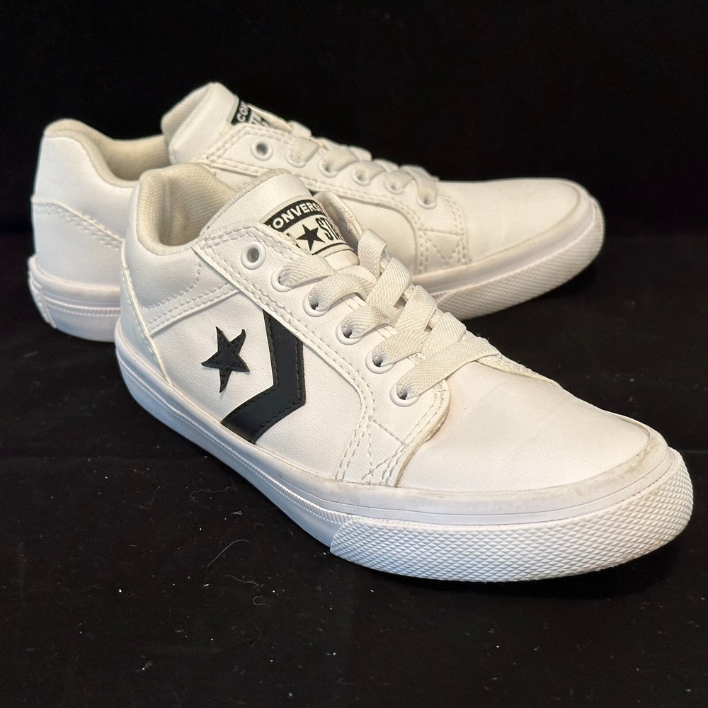 CONVERSE Junior El Distrito 2.0 Leather Sneaker In White/White/Black sz 2 *CLEAN