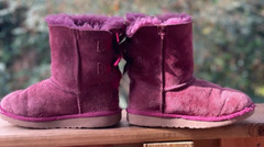 UGG Kids Boots Size 1 Bailey Bow Suede Sheepskin Lining Warm Burgundy