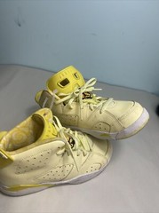 Jordan 6 Retro (PS) Dynamic Yellow Floral Sneakers 2019 Size 3Y Kids 543389800 D