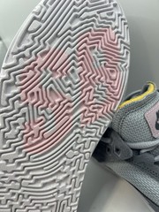 Nike SB Day One GS Cool Grey/ Pink Foam-Wolf Grey Size 5.5 Y 7 W