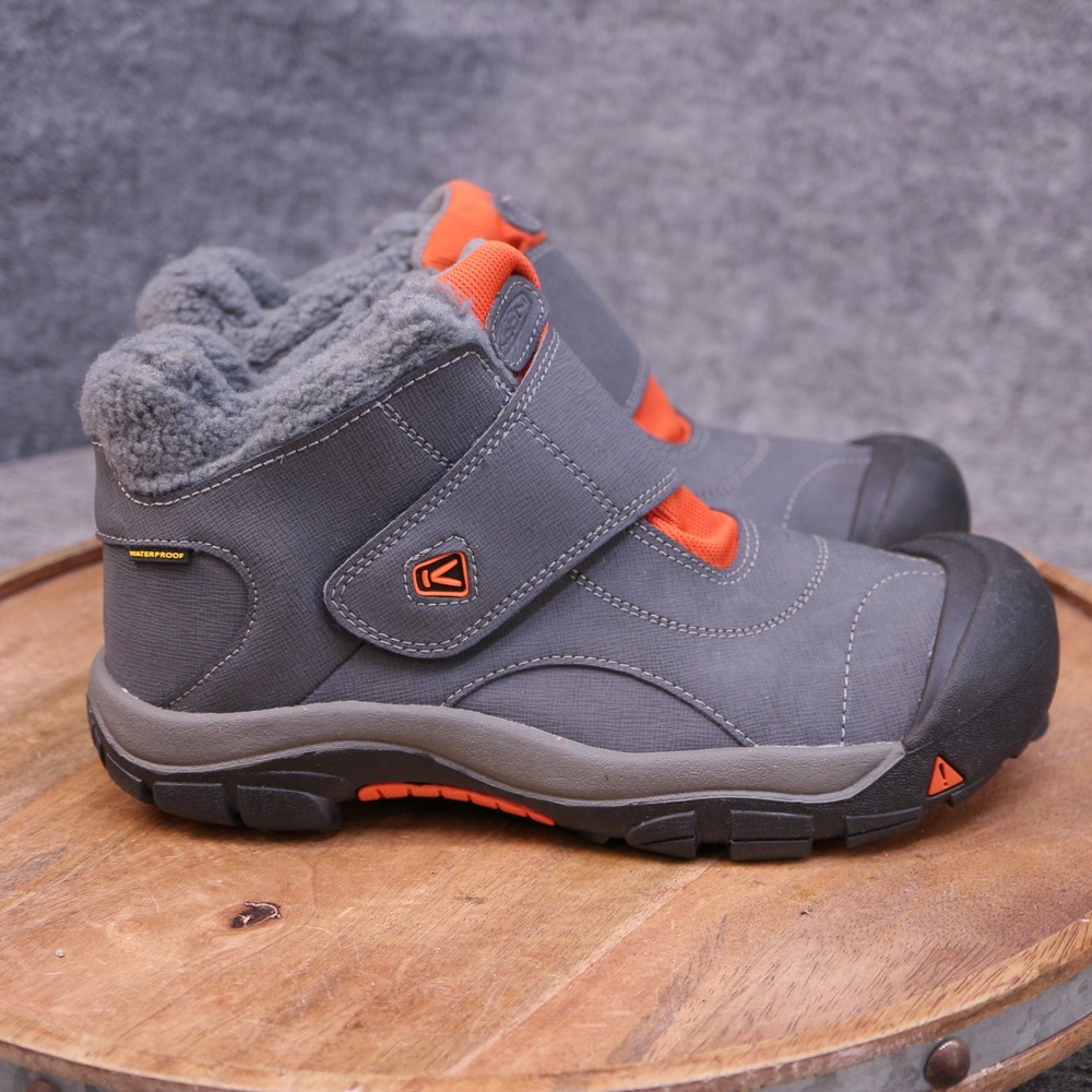 KEEN Kootenay III Mid Waterproof Big Kid’s Size 6 US Gray Snow Boots Slip On