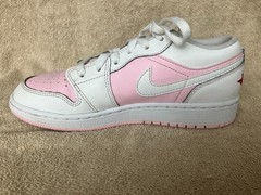 Very Nice!! Nike Air Jordan 1 Low Pink Foam Girls Sneakers Sz 4.5 553560-608 GS
