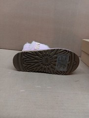 Ugg K Bailey Button Triplet Boots Style-1962k , Rose Quartz, Sz 3