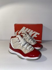 Air Jordan 11 Retro ‘Cherry’ (2022) (GS) Size US 5.5Y Used