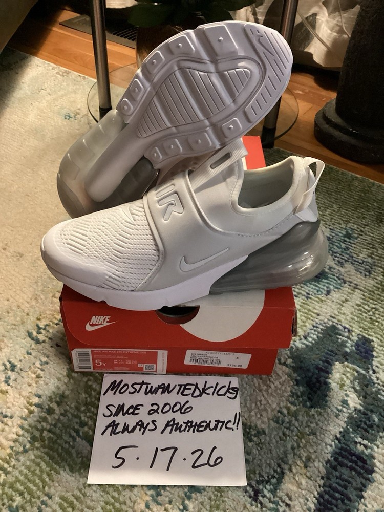 DS 2020 Nike Air Max 270 Extreme White Metallic Silver GS Sz 5Y/Women’s Sz 6.5