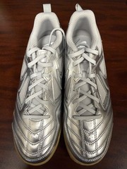 Nike Metallic Silver Lace-Up Trainers Size 6 1/2 Y