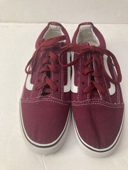 Vans OFF THE WALL Size 6.5 – VANS Old Skool Maroon/White Low Top Lace Up Shoes