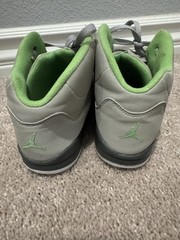 Size 2 (PS) – Jordan 5 Retro 2022 Mid Green Bean