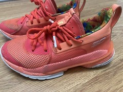 Under Armour Sour Patch Kids Curry 7 Basketball Shoes 3022113-603 2019 4.5Y