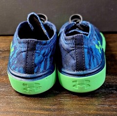 Under Armour Grade School Kickit2 Vg Sneakers Blue & Neon Green 1.5Y