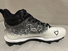 Size 1.5Y- Under Armour Kids UA Spotlight Fran RM 2.0 Jr Black