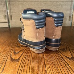 LaCrosse Thinsulate Blue Brown Insulated Winter Snow Duck Boot Kids Sz 5 Clean!