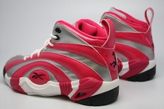 Reebok Shaqnosis OG Grade School Silver/Pink/White V53880 Big Kids Sz 4.5