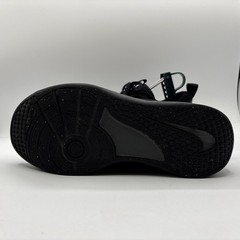 Nike Omni Multi-Court Black Anthracite GS Youth 5.5Y DM9027-001 Indoor Shoes