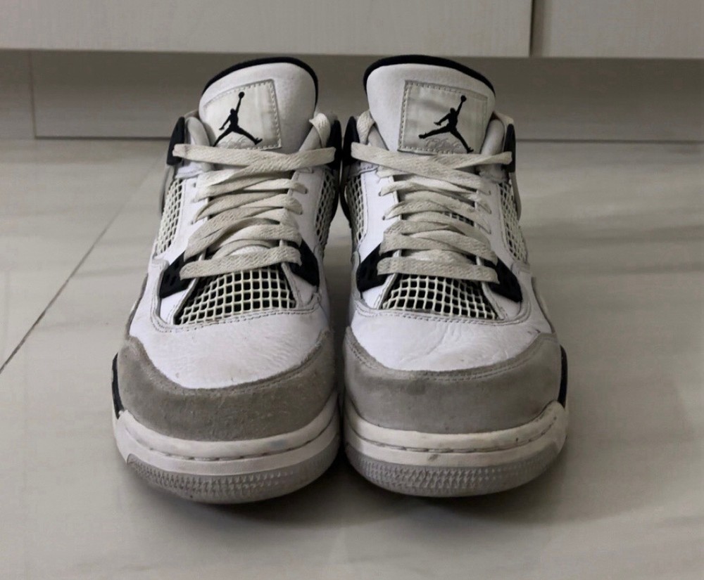 Pre Loved Nike Air Jordan 4 Military Black Retro Size 7Y/ 8.5W White Sneakers 🔥