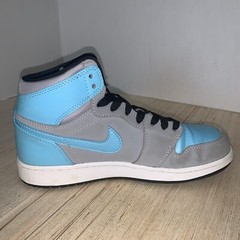 Air Jordan 1 Retro High GS Tide Pool GS 332148-027 Youth Size 5.5 Blue/Gray