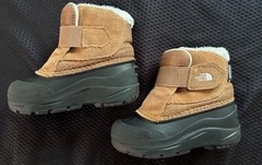 Kids North Face Alpenglow 11 Winter Boots Size 8 Excellent Condition