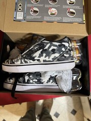 HEELYS Sneakers In Black/white/gray Camouflage. Sz 1Y